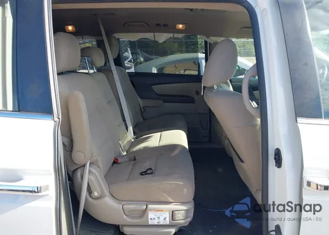 2016 Honda Odyssey Se z USA, uszkodzony, nr VIN 5FNRL5H31GB018108